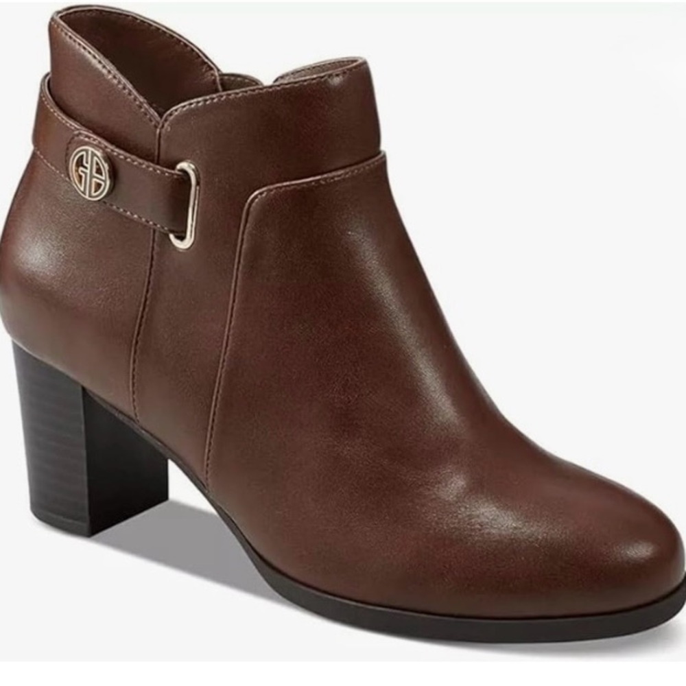 Giani Bernini Chocolate Ankle Booties Size 10